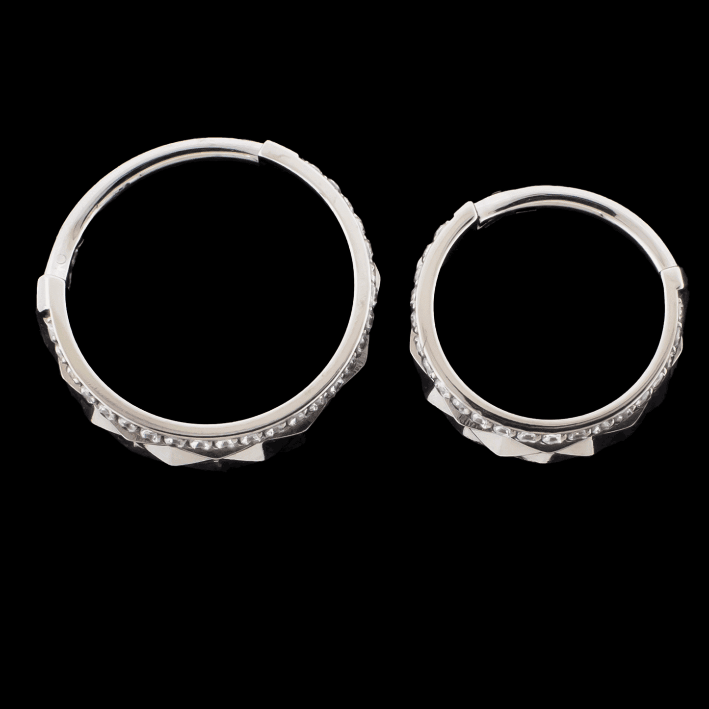 Idol- Titanium Hinged Ring - Khrysos Jewelry