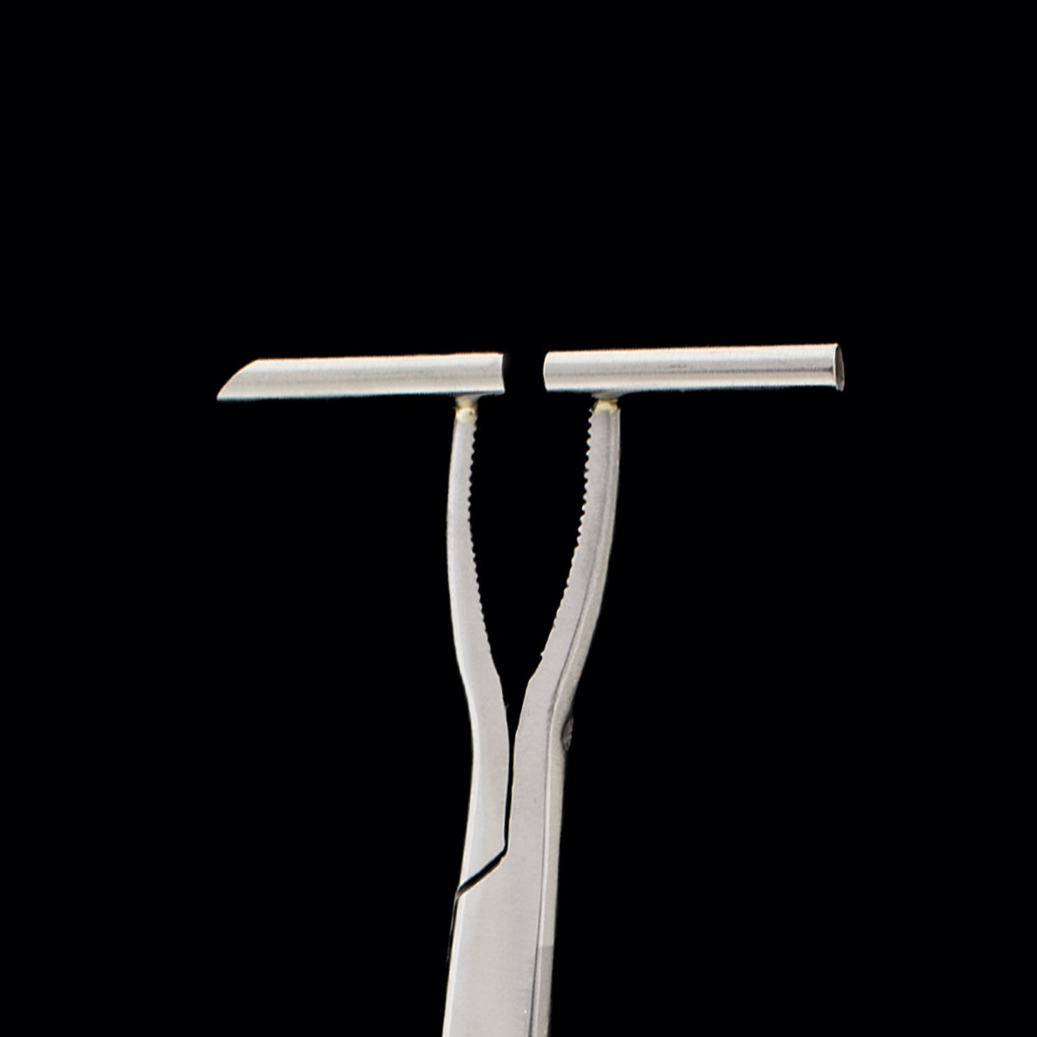 Straight Line Forceps for Septum - Khrysos Jewelry